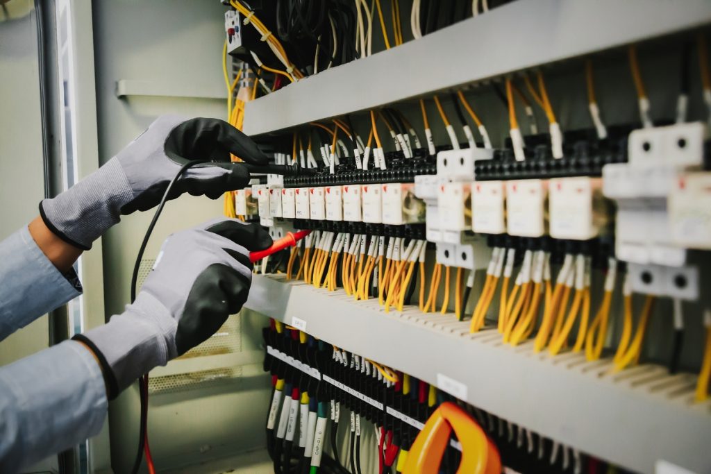 Low Current Systems Contracting Company in Saudi Arabia